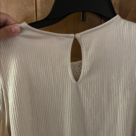 Womens Old Navy Crochet Trim Tank Top in size Large - Picture 6 of 7